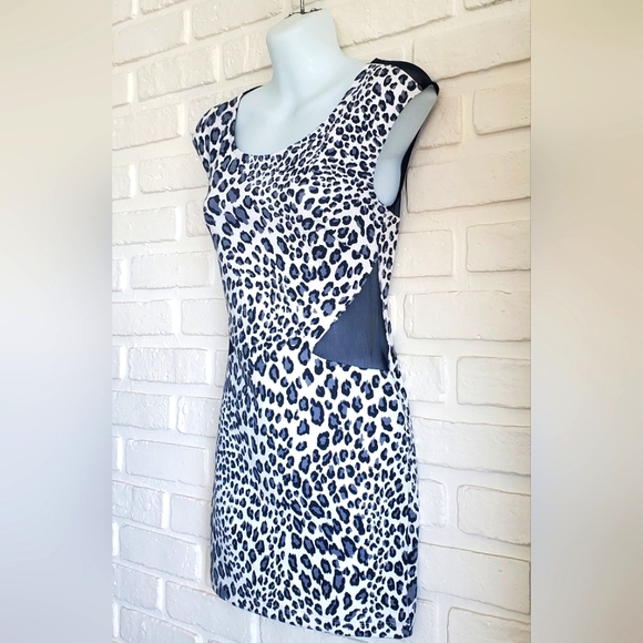 Forever 21 Bodycon Leopard Cheetah Mini Dress Size Small - Picture 4 of 10